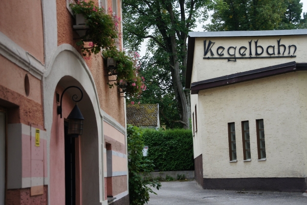 Gasthof Hametner mit Innviertler Haus